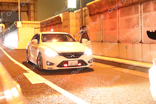 覆面パトカー 写真